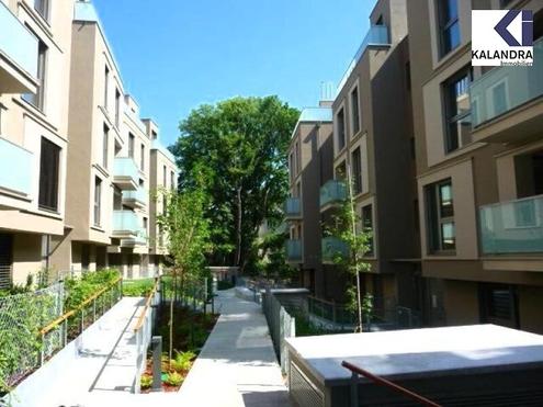 NEUBAU-APARTMENT in GERSTHOFER GRÜNRUHELAGE // MODERN APARTMENT in COTTAGE AREA of 
