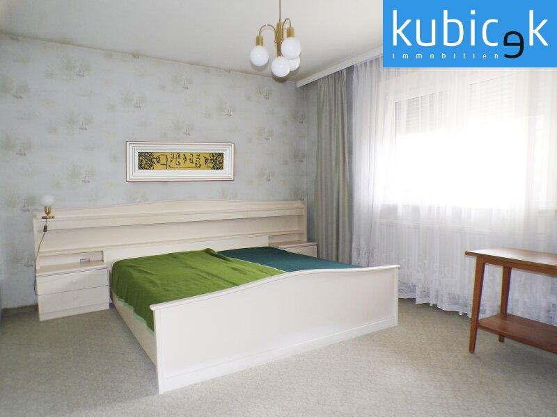 Schlafzimmer EG