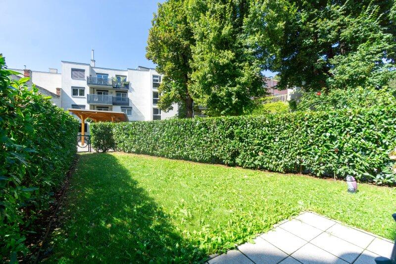 Terrasse und Garten