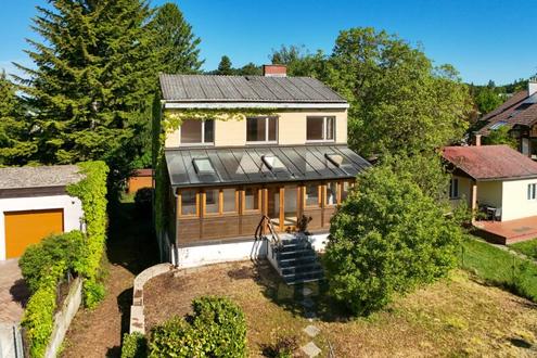 Rarit�t! Liegenschaft mit renovierungsbed�rftigem Haus in Traumlage am Wolfersberg