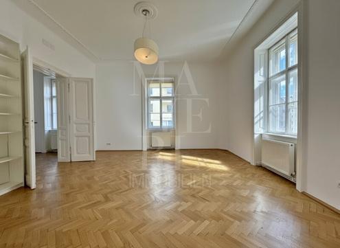 Grozgige Eck-Altbauwohnung nhe Kutschkermarkt und Whringerpark
