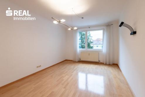 Charmante Wohnung mit Grnblick und Gartenmitbentzung