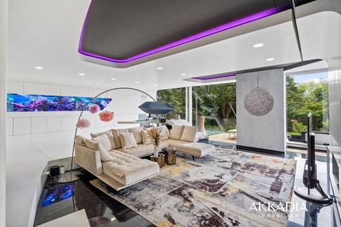 Auergewhnlich futuristische Architektur mit "WOW"-Effekt und Indoor Pool in Liesing - The White Pearl