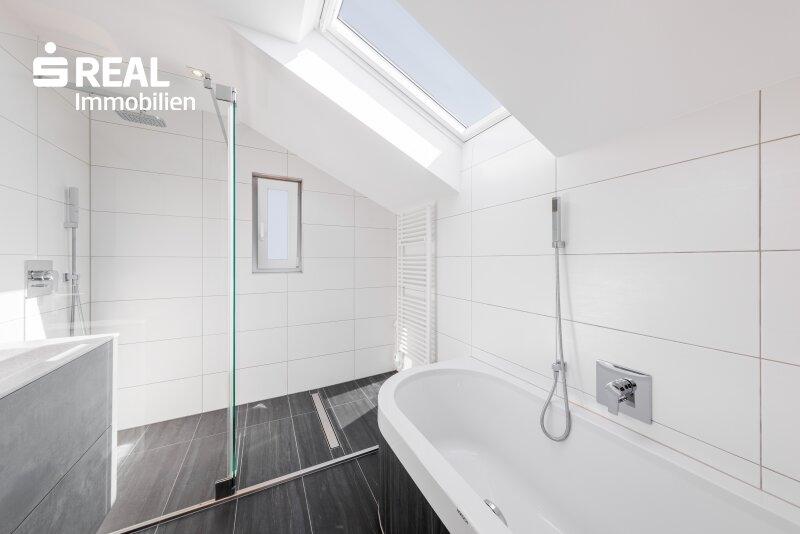 Badezimmer DG