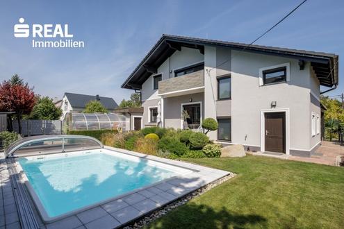 Urlaubsfeeling mit wunderschnem Haus - Pool & Traumgarten - Wohnen auf hchstem Niveau