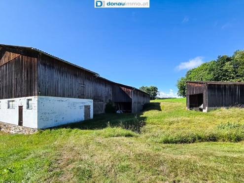 Bauernhof mit ber 9 Hektar arrondiertes Land