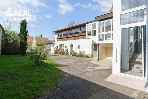 Ehem. Bauernhof mit Schankbetrieb - 100m� plus Partyraum 60m�, 100m� Keller und Schuppen, Garten uneinsehbar!