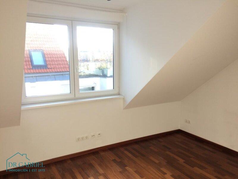 Schlafzimmer II