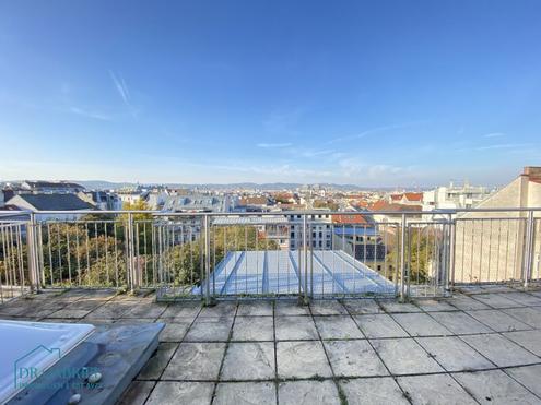 DACHTERRASSENWOHNUNG MIT FERNBLICK - BEZUG AB JNNER 2026