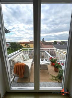 Moderne 4-Zimmer-Wohnung mit Balkon in Pfaffsttten - Ihr neues Zuhause!