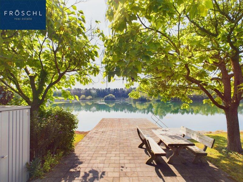 Blick vom Entertainment-Raum zum See