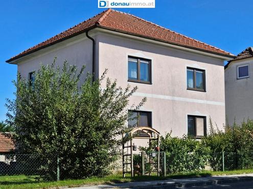 Wohnhaus in Schwarzenau - mit 1000 m Grundstck und viel Potenzial