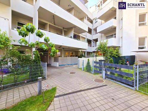 Die Gelegenheit! Entzckende Altbauwohnung mit hofseitiger Terrasse bzw. Garten + Saniertes Altbauhaus mit groem Innenhof + Beste Infrastrukur und Anbindung! Jetzt zugreifen!