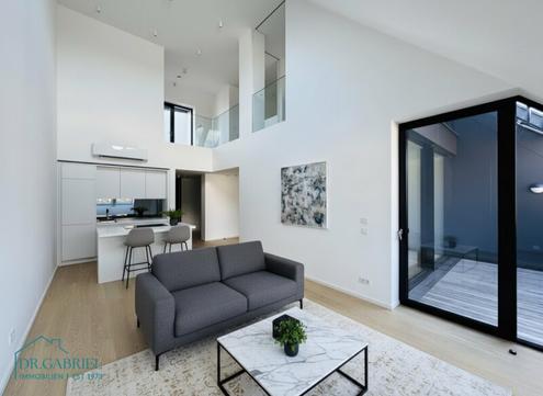 EXCLUSIVER ERSTBEZUG - DACHWOHNUNG MIT FREIFLÄCHEN