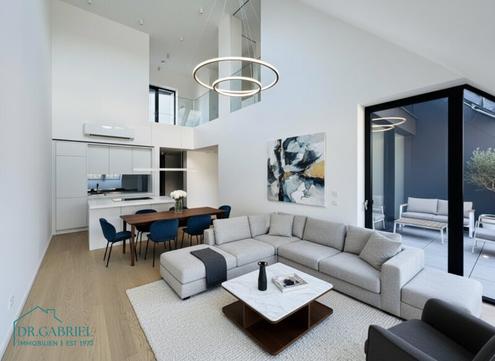 EXCLUSIVER ERSTBEZUG - DACHWOHNUNG MIT FREIFLCHEN