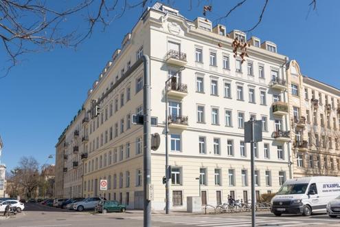 **Grnderzeit-Juwel mit auergewhnlichem Potenzial zwischen Donaukanal und Prater Hauptallee* Ab sofort verfgbar!*