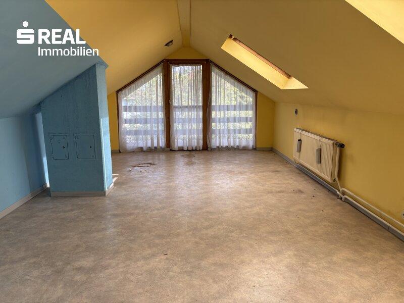Wohnzimmer DG