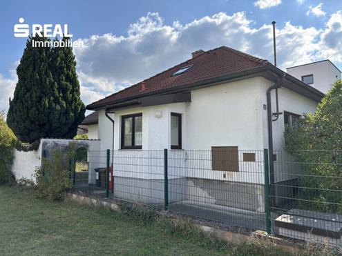5 Zimmer-Einfamilienhaus in ruhiger Siedlungslage