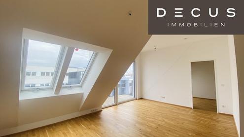 / BALKON / 3 ZIMMER / 2 BÄDER /  MODERNE ANLAGE / U-BAHN NÄHE