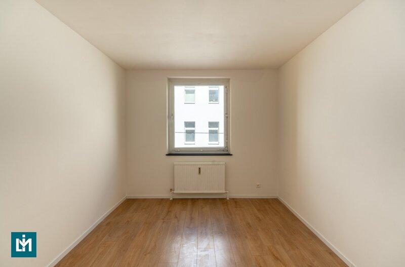 Schlafzimmer (N)