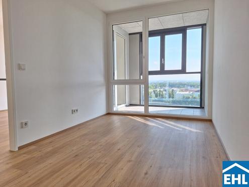 Lichtdurchflutete 2 Zimmer Wohnung mit perfekter Anbindung