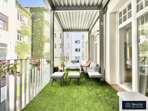 Einzigartiges LOFT in Hofruhelage mit grozgigem Balkon | Vollmbliert bei Bedarf