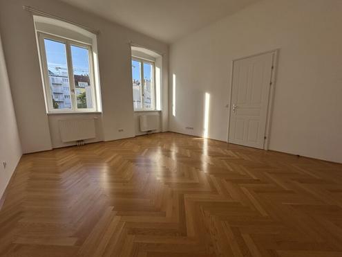 AKH-NHE, LAZARETTGASSE, sonnige 68 m2 Altbau, 2 Zimmer, Wohnkche, Wannenbad, Parketten, SAT/TV, 3. Liftstock, MED-UNI-Wien