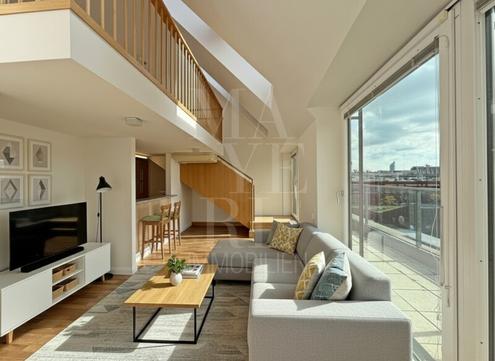 Loftartige Maisonette mit zwei Terrassen