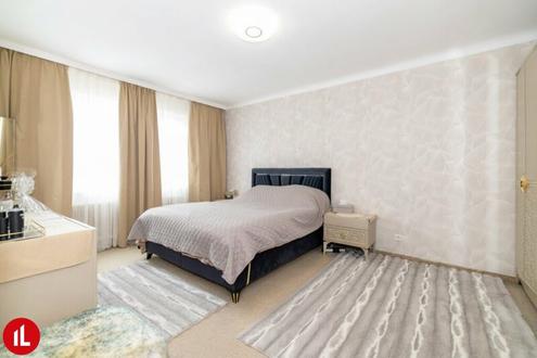 Familienwohnung in Schwechat: 3-Zimmer mit Stadtblick und Stellplatz!
