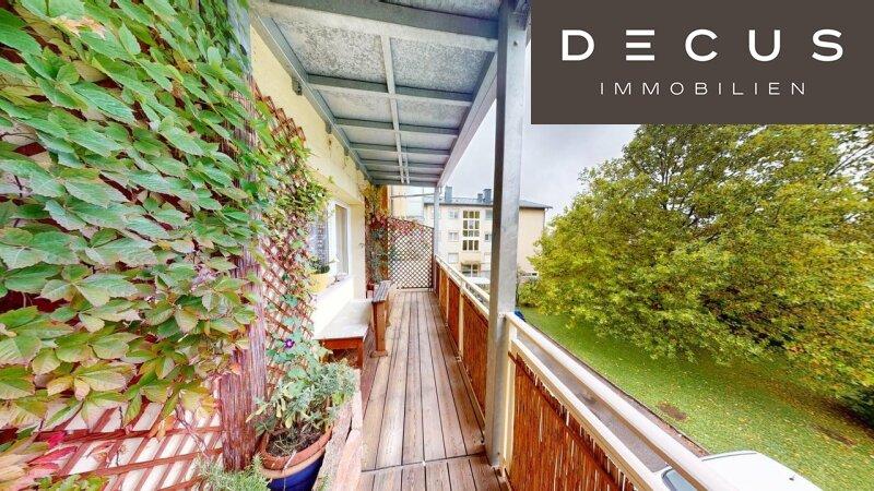gartenseitiger Balkon