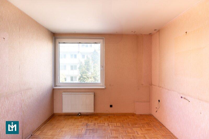 Schlafzimmer (N)