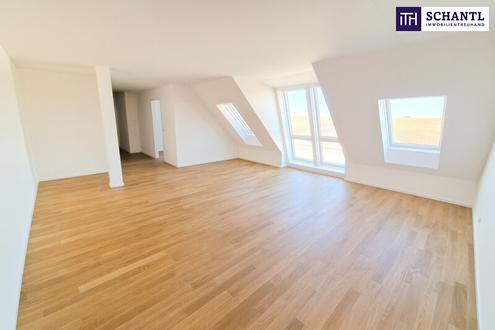 Exklusive 4-Zimmer-Dachgeschosswohnung in revitalisiertem Altbauhaus - Stilvolles Wohnen mit Dachterrasse, Fischgrätparkett, Klimaanlage & Luftwärmepumpe auf modernstem Stand