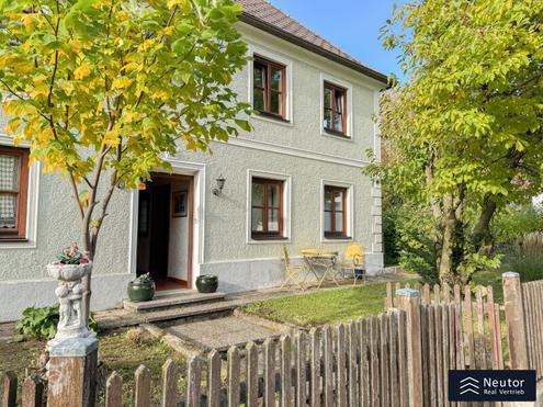 Mostviertler Vierkanthof mit Erweiterungspotenzial