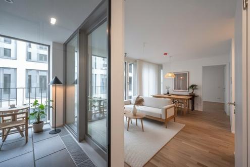 ++MOLLARD 50++ gorgeous 2-room apartment in the city center (2/7)!!