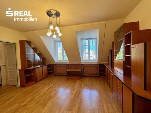 Gemtliche 3-Zimmer Wohnung mit 120 m Garten in Zentrumnhe