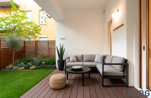 GARDEN IN THE CITY - ENTZÜCKENDE GARTENWOHNUNG MIT TERRASSE - TEILMÖBLIERT UND KOMPLETTKÜCHE - NÄHE MARIAHILFER STRASSE - SOFORT BEZIEHBAR
