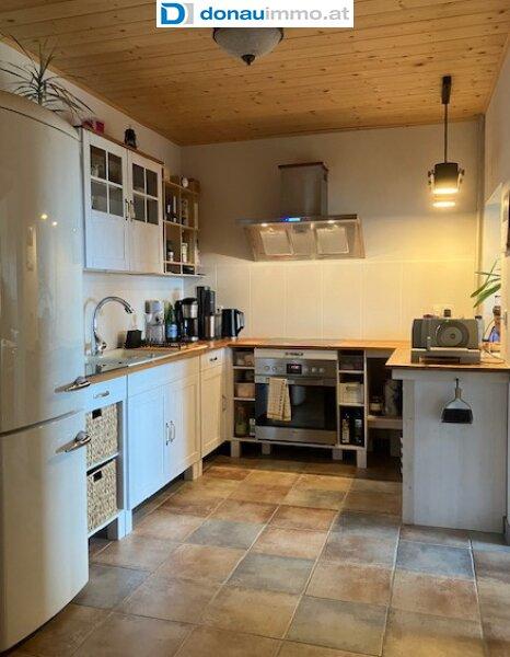 3763 Japons: Zweifamilienhaus zu kaufen