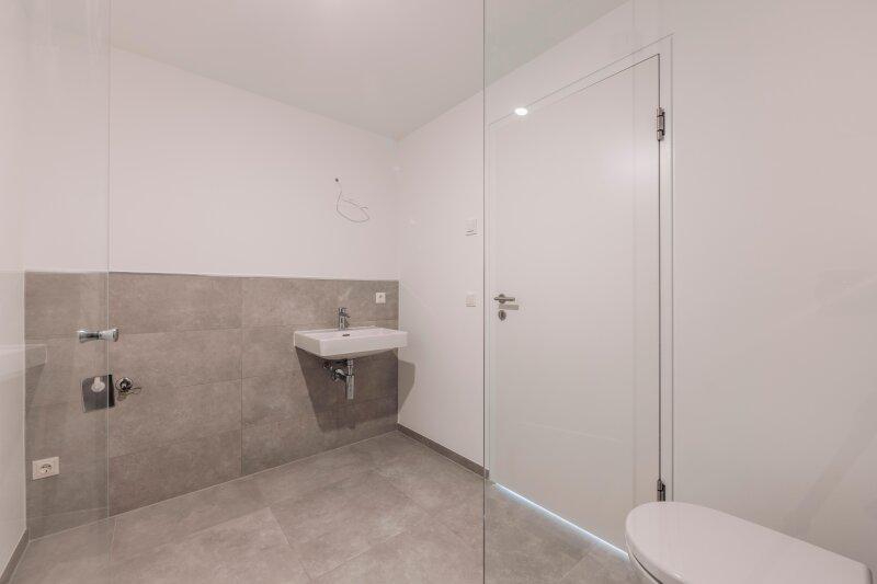 Foto 10 - Bild Bad.jpg