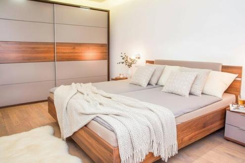 Nhe U6 "NIEDERHOFSTRASSE" & MEIDLINGER MARKT: komplett hofseitige 3-Zimmerwohnung