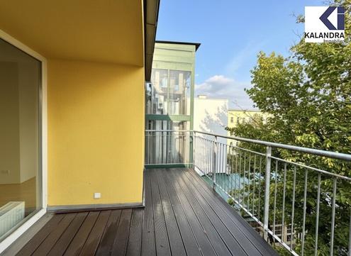 360 TOUR //DACHGESCHOSSWOHNUNG NAHE JRGERBAD