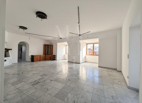 Dachterrassenwohnung nhe Saarplatz (ohne Lift) - UNBEFRISTETE