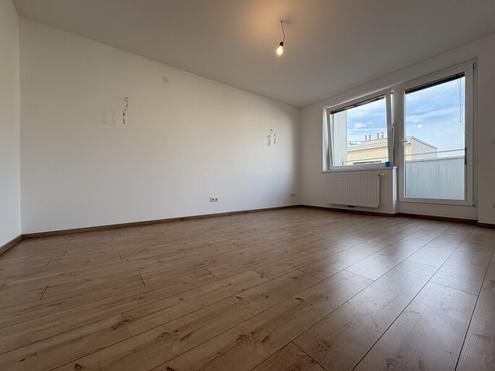 Sonnige 2-Zimmer Wohnung mit zwei Terrassen (Parkplatz inkl.)