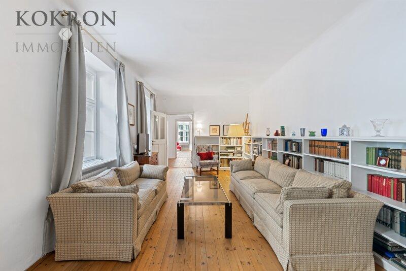 Blick durch den Wohnraum-Erdgeschoss linker Flgel