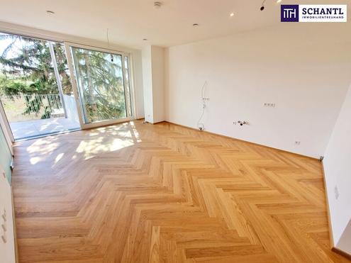 Herbstaktion! MUST HAVE für Familien! Großer Balkon + Lift direkt in die Wohnung + 4,5 Zimmer + Erdwärme + Höchste Qualität + Perfekte Raumaufteilung + Viel Privatsphäre + Blick uns Grüne!