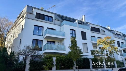 Exklusives Wohnen in idyllischer Cottagelage (inkl. Garage)