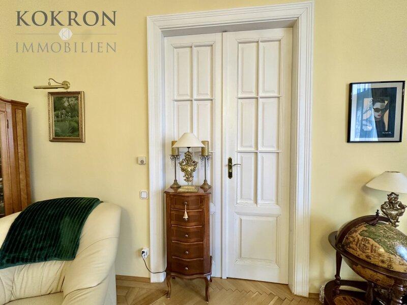 Die typischen Flgeltren