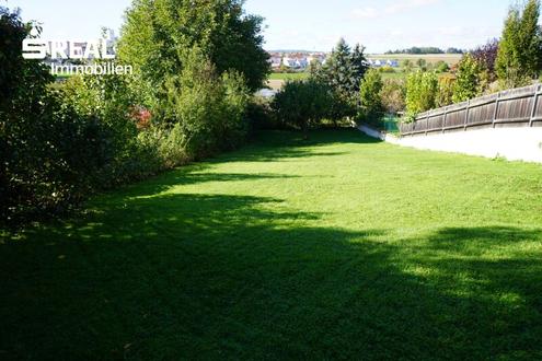 Mehrparteien-/Generationenhaus im direkten Zentrum (3 Wohneinheiten)