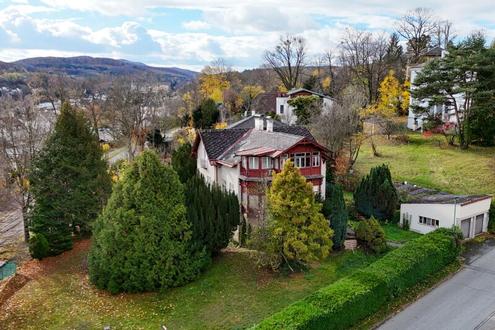 Einzigartige Wienerwaldvilla in Tullnerbach-Lawies - großzügiges Grundstück in absoluter Toplage