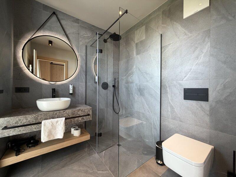 Top 12 Bad Nr. 1.jpg