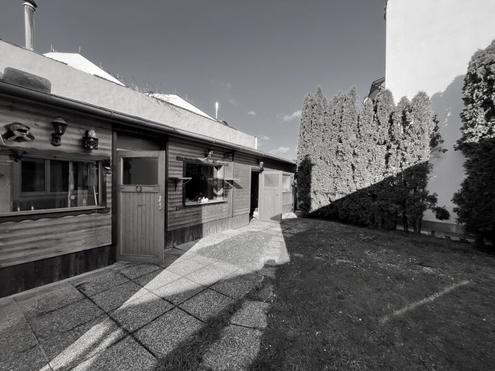 Mehrfamilienhaus oder zwei Wohnungen